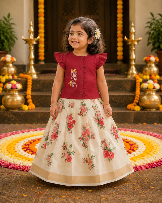 Red Pattupavada